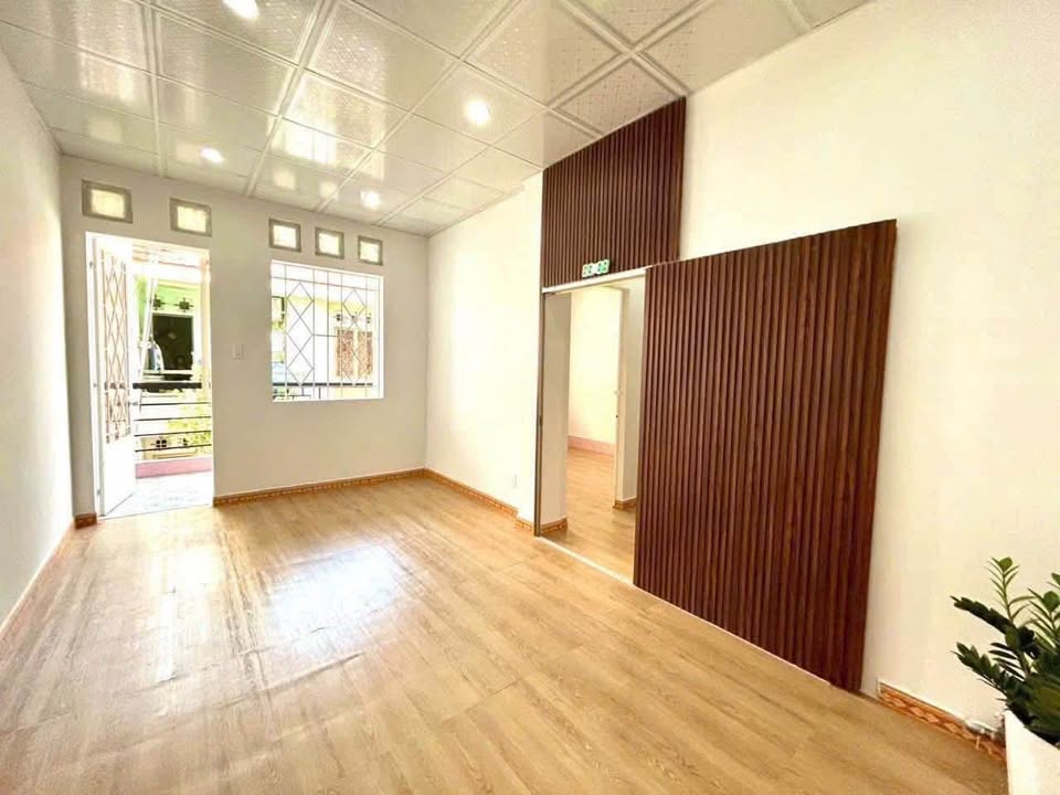 Căn hộ tầng 1 gần 40m2 tại Định Quán, Đồng Nai - Sổ riêng, giá tốt