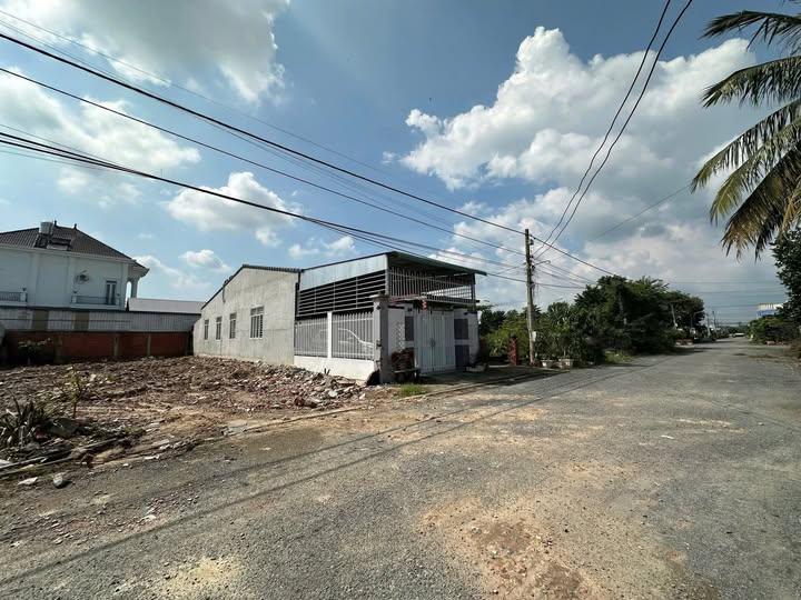 Cơ hội sở hữu ngay mảnh đất đắc địa tại Phường Ninh Thạnh, thành phố Tây Ninh