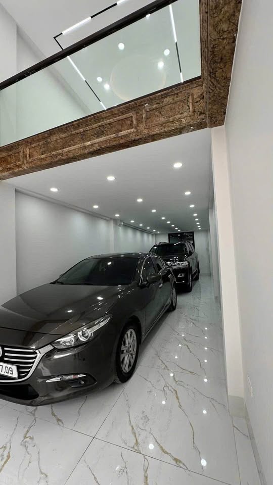 Nhà phân lô 80m2, 7 tầng, mặt tiền 4m, kinh doanh sầm uất, 2 mặt ngõ, vỉa hè, ô tô tránh nhau, gara 2 Tân Mai, Hoàng Mai