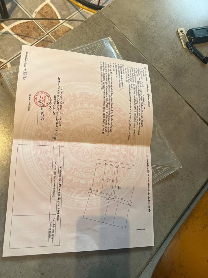 Bán đất trung tâm Gia Lâm, mặt tiền 7m, 3 mặt thoáng, gần chợ, trường học