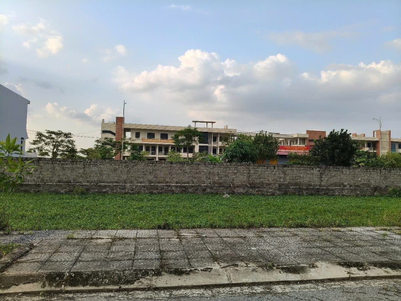 Bán đất đấu giá Thanh Sơn, Bình Lục, Hà Nam 160m2, mặt tiền 10m, giá 3 tỷ