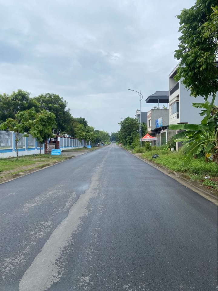 Bán lô góc 135.2m2 đường T2, Thị xã Sa Pa - Gần nhà hàng Mạnh Sang