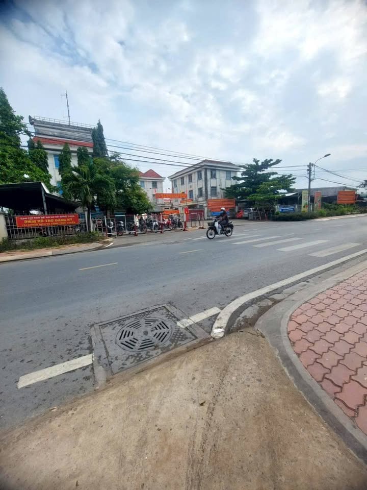 Đất thổ cư Hưng Long giá rẻ bèo nhèo, đầu tư là lời