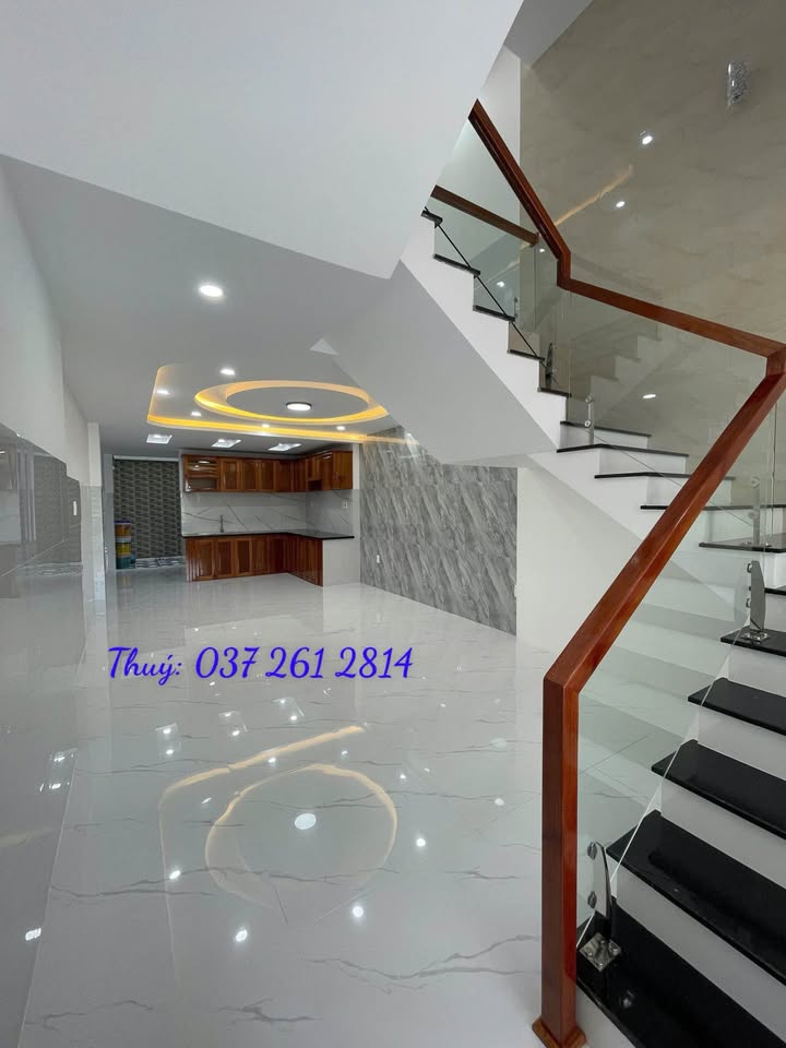 Nhà 3 mê mới xây, mặt tiền 16m, Tuy Hòa, Đắk Lắk