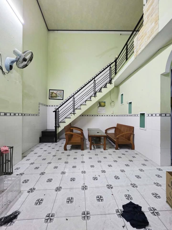 Nhà góc 2 mặt hẻm 2.5m, 40m2, nở hậu, gần biển Quy Nhơn - chỉ 1.87 tỷ