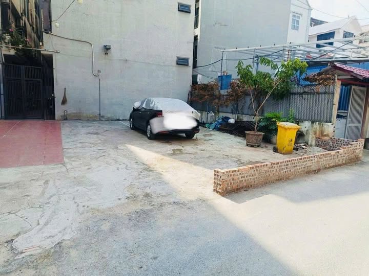 Bán đất Trịnh Văn Bô 50m2 vuông vắn, ô tô sát cửa, giá đầu tư