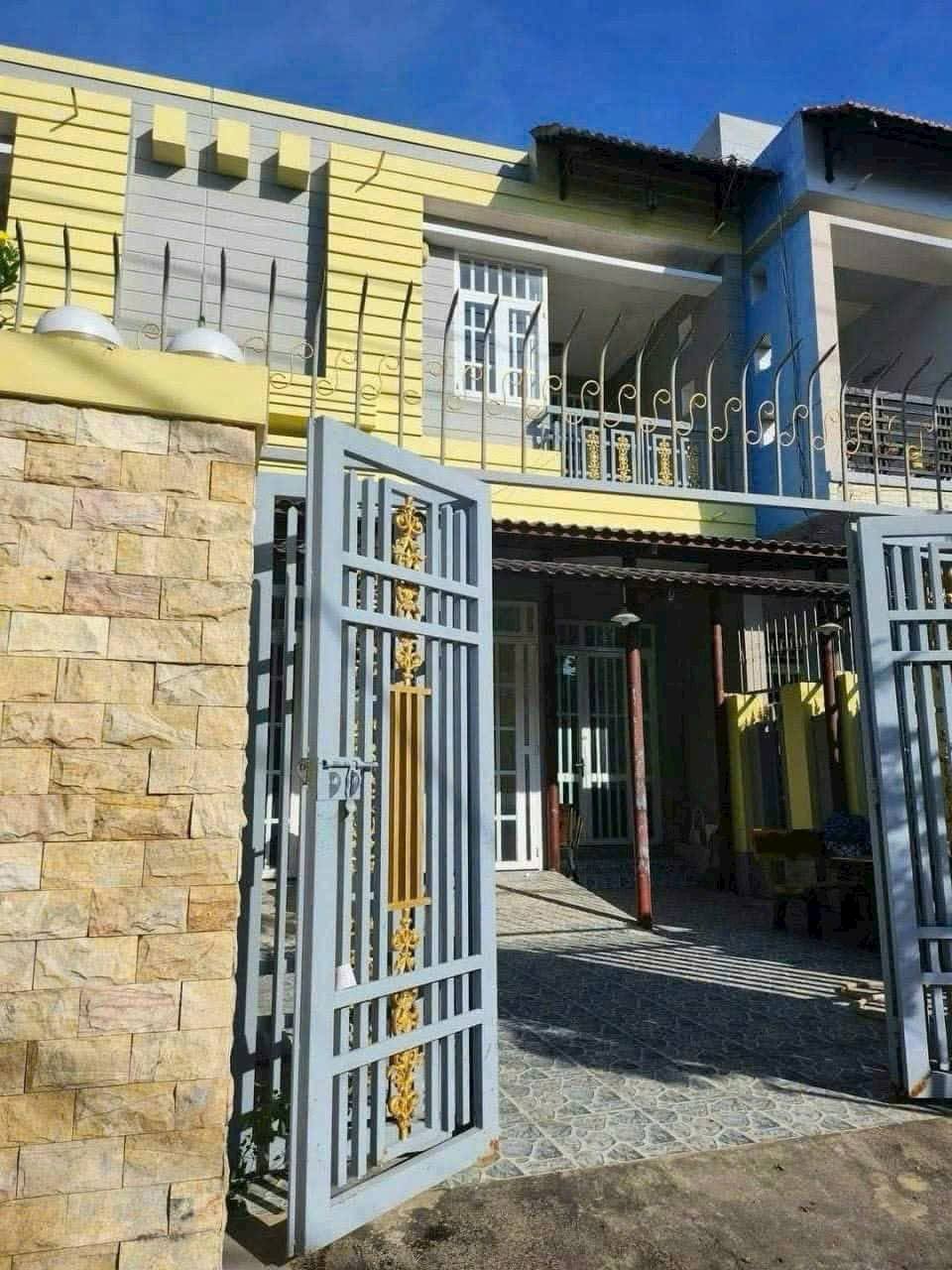 Bất động sản tọa lạc tại mặt tiền đường Ca Văn Thỉnh, phường Phú Khương, tỉnh Bến Tre