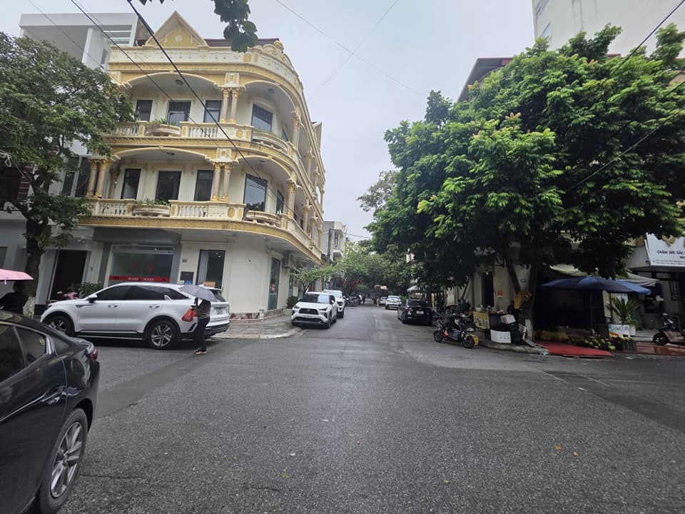 Bán lô đất đẹp 81m2 mặt tiền 4.6m hướng Đông Nam tại trung tâm Thành phố Bắc Ninh