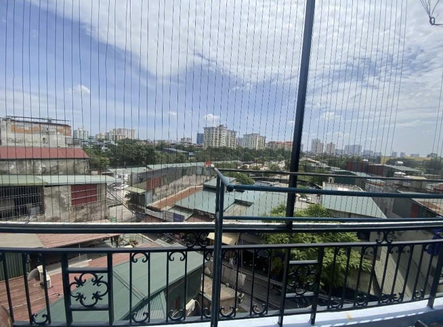 Cho thuê nhà nguyên căn 5 tầng, 4 phòng ngủ tại Lê Trọng Tấn, Thanh Xuân