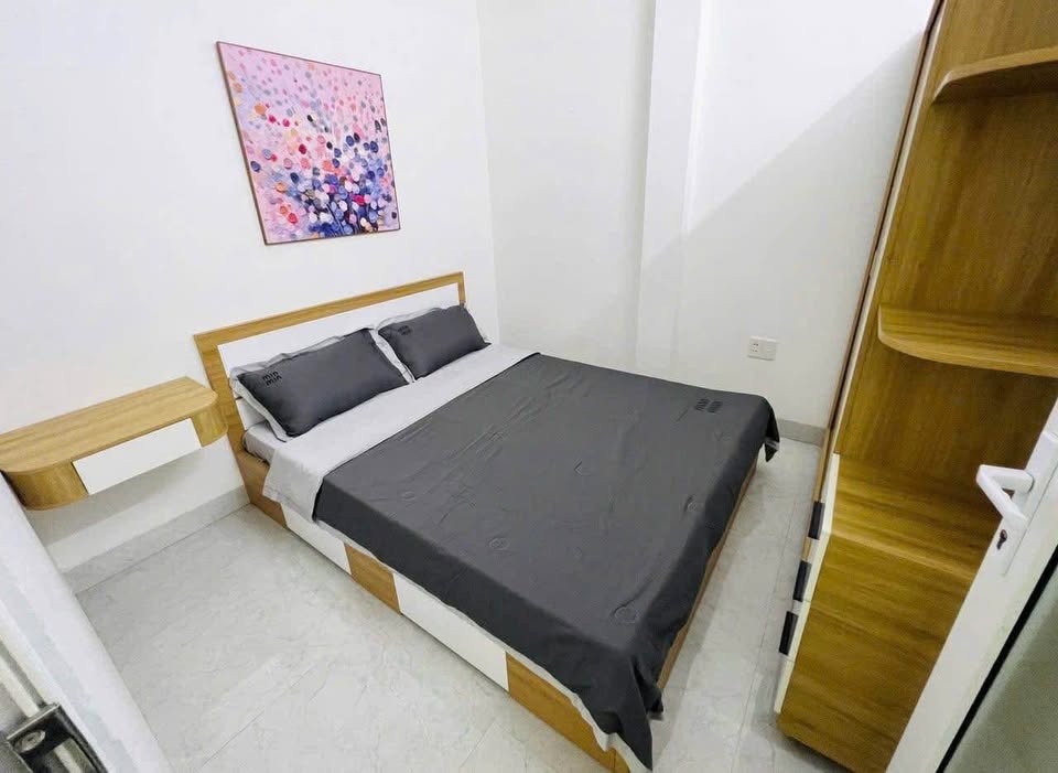 Nhà mê lửng trung tâm phố cổ, ô tô đỗ cửa, giá hời chỉ 3,39 tỷ