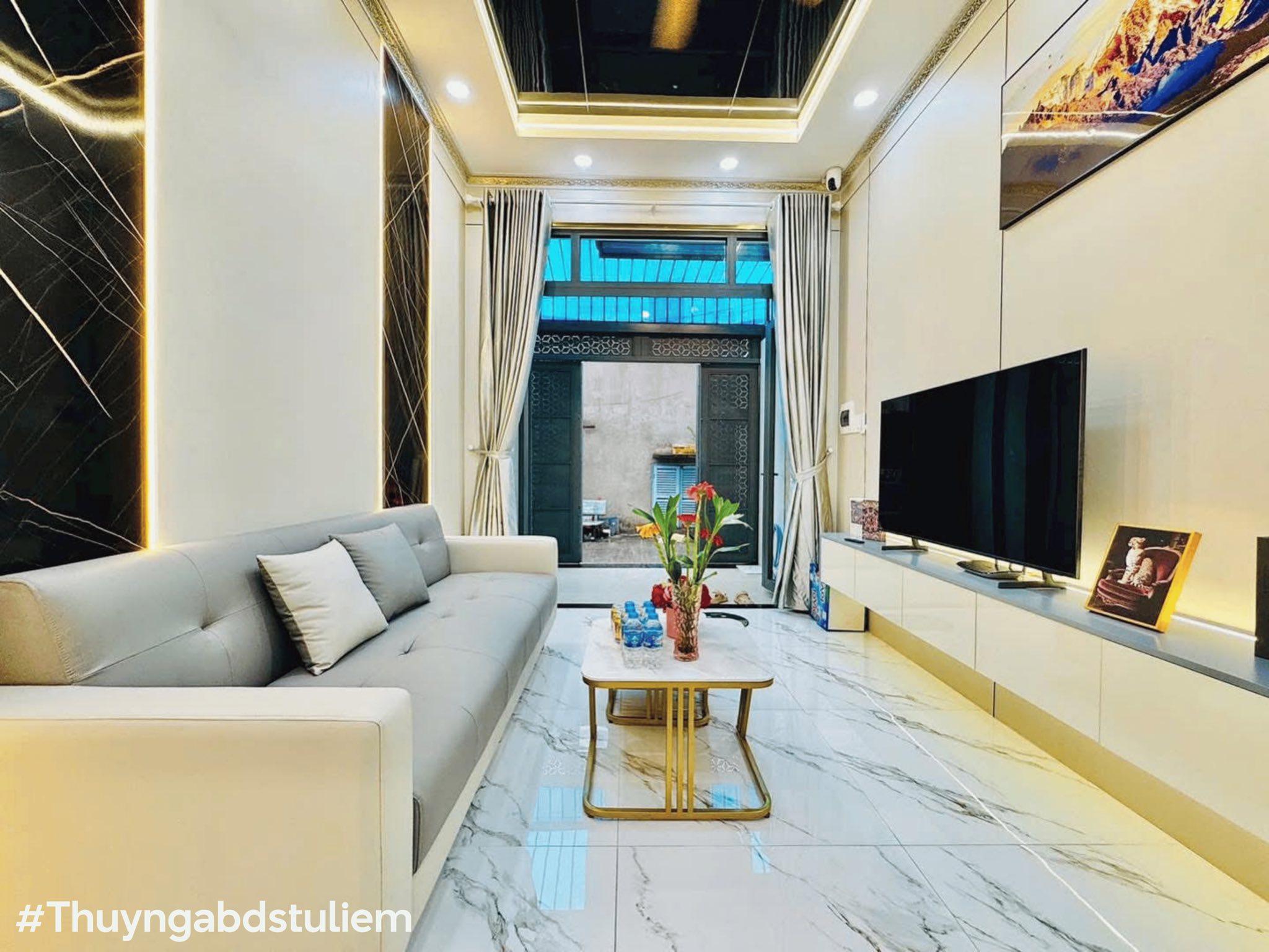 Mỹ Đình, nhà đẹp 6 phòng ngủ, nội thất sang xịn, ngõ thoáng 15m ra ô tô