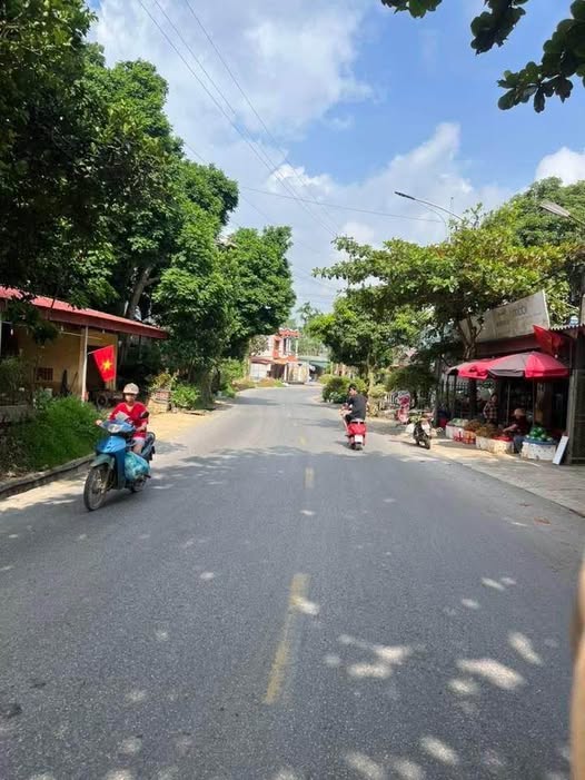 Cần tiền nên em xả lỗ nhanh lô đất siêu đẹp mặt đường Yên Bái TL163