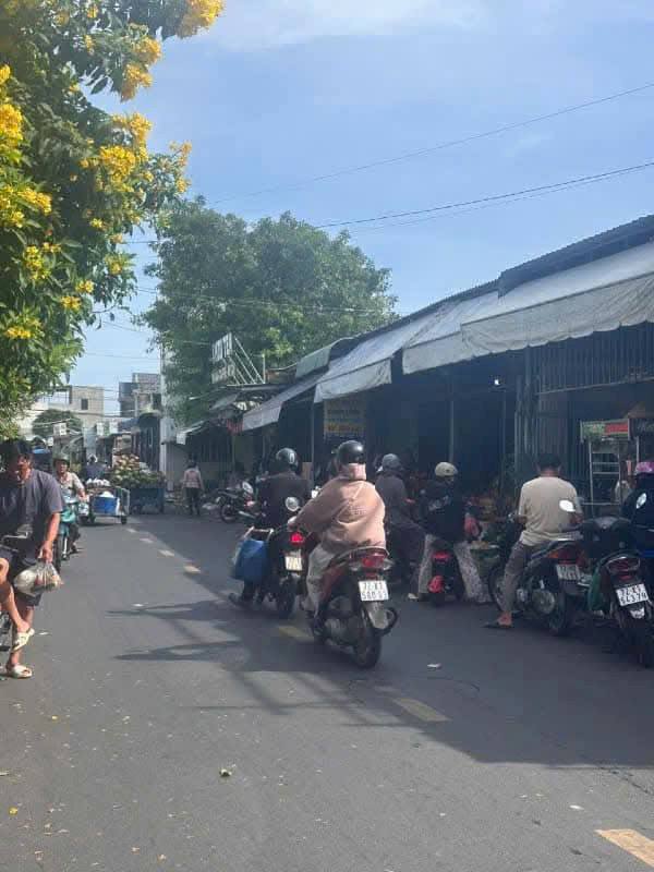 Nhà cấp 4 117m2 sát trường học, giá hời hay lời hời