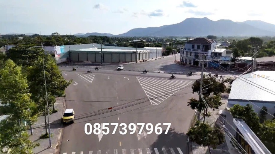 Đất Lan Anh 5 100m2 full thổ cư, sổ hồng riêng, giá yêu thương