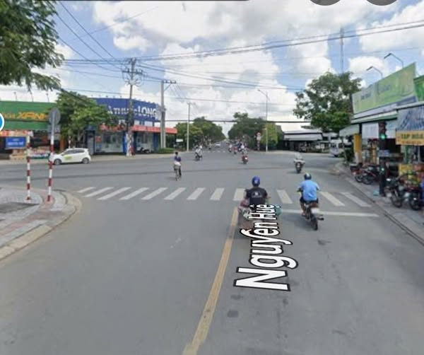 Nhà siêu rộng mặt tiền 12m gần chợ Tú Điền - Cơ hội kinh doanh vàng