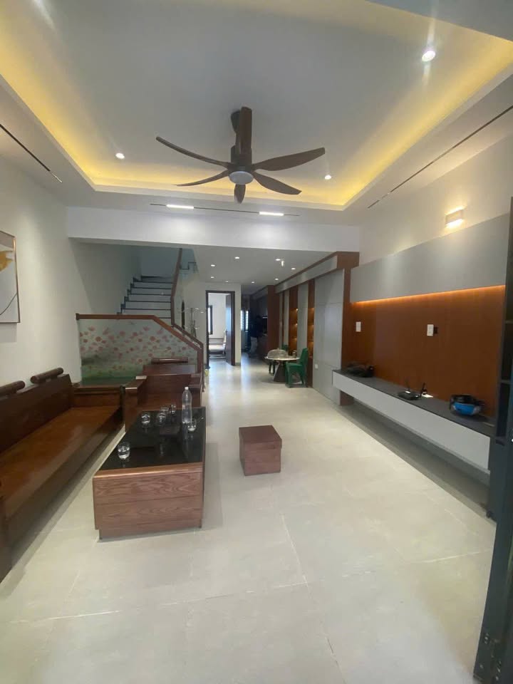 Siêu phẩm nhà 3 tầng đẹp nhất trường Phanxiphang - chỉ việc xách vali về ở