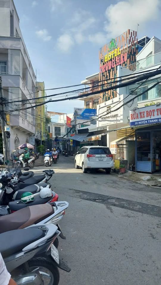 Mặt bằng 35m2 1 trệt 1 lầu gần Vincom Hùng Vương, Cần Thơ - Giá 10 triệu/tháng