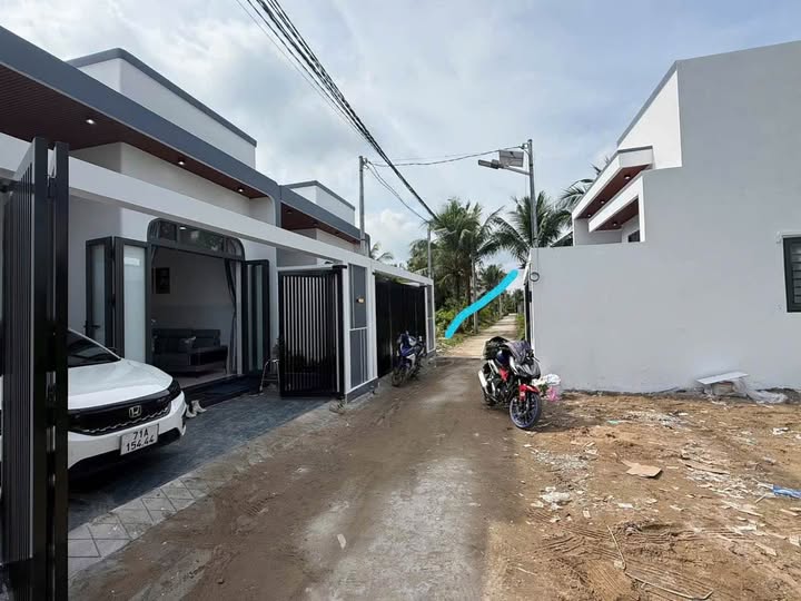 Bán nền Phú Tân gần bến xe Bến Tre, ô tô 7 chỗ vào tận nơi