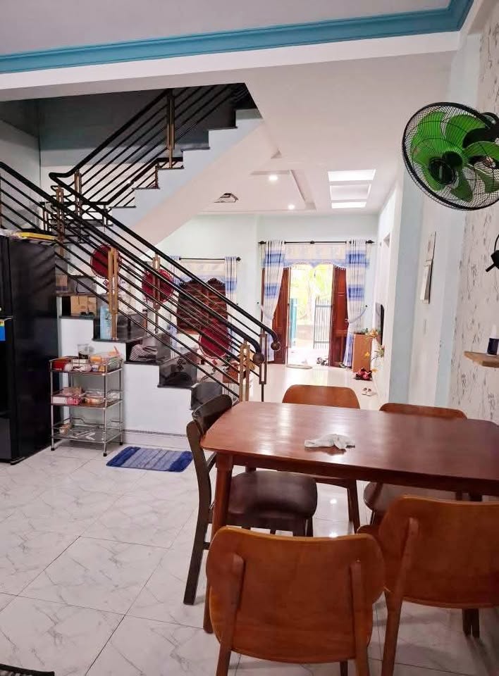 Siêu phẩm nhà phố tại Hòa Hương, Tam Kỳ, chỉ cách trường Hồng Gấm 70m