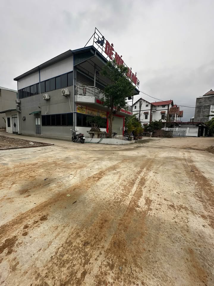 Siêu phẩm đất nền 2 mặt tiền cực thoáng đãng đang chờ chủ nhân mới tại tổ dân phố Hán Lữ, phường Vĩnh Phúc