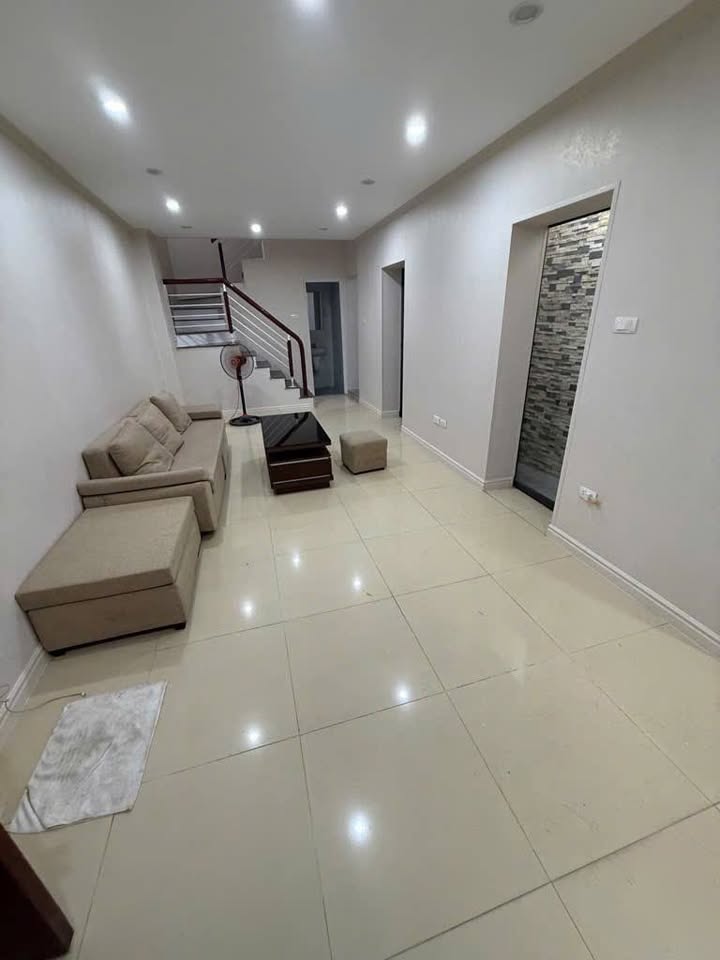 Nhà ddẹp Đào Tấn, Ba Đình sổ đỏ chính chủ, giá 7 tỷ