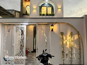 Nhà mới xây, đủ đồ, giá hời dọn vào ở ngay, không lo về giá