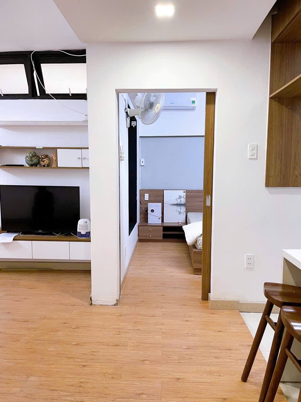 Cho thuê nhà full nội thất, 70m², 2 phòng , hẻm xe hơi, Bình Thạnh