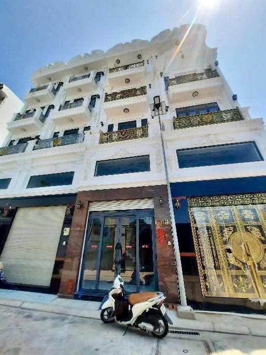 Siêu phẩm 5 tầng, 56m2, sát mặt tiền Trương Phước Phan