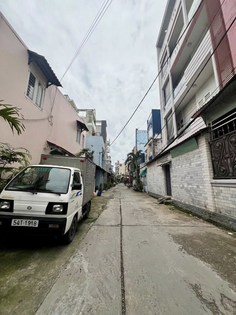 Nhà 15 phòng hái ra tiền ở Quận 6, thu nhập 35 triệu/tháng