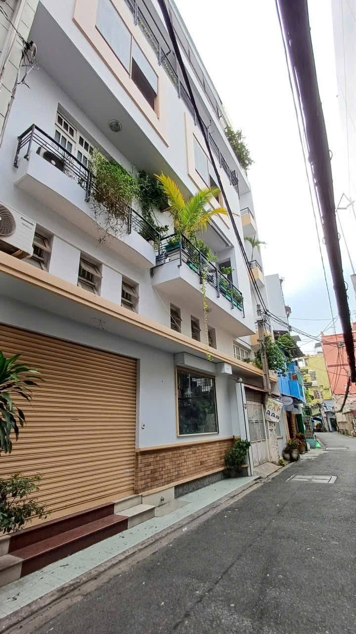 Chào mừng quý khách đến với biệt phủ phiên bản thu nhỏ tại khu vip Hồ Biểu Chánh, uận Phú Nhuận