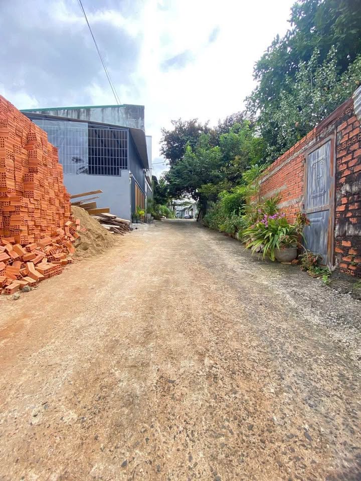 Đất hẻm An Dương Vương, 2 mặt tiền, ô tô né nhau, giá hời 2 tỷ 580 triệu