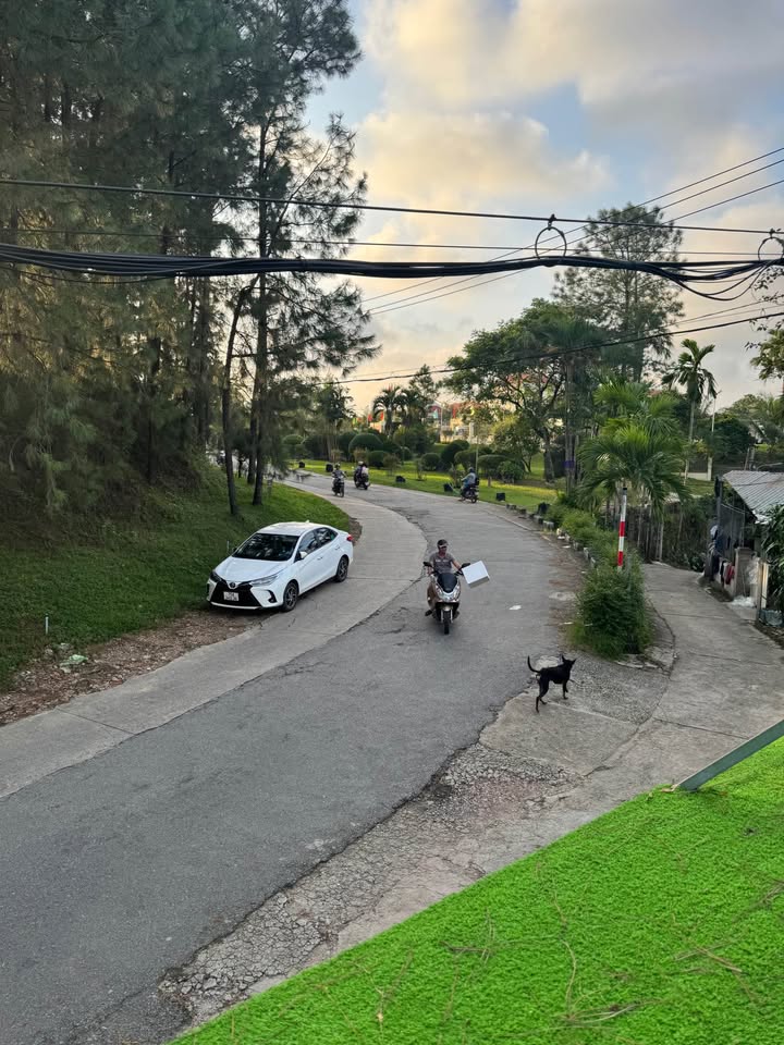 Đất vàng Trần Thái Tông, Huế 100m2, mặt tiền rộng, đường ô tô