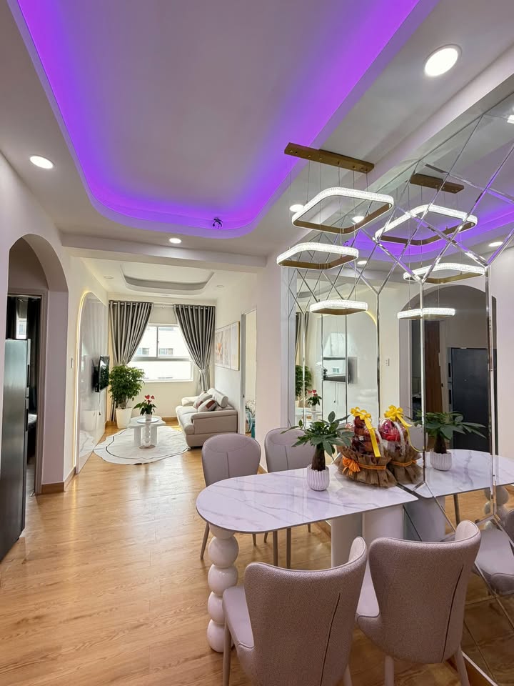 Chào mừng quý vị đến với thiên đường hạ giới tại căn góc 3 phòng ngủ