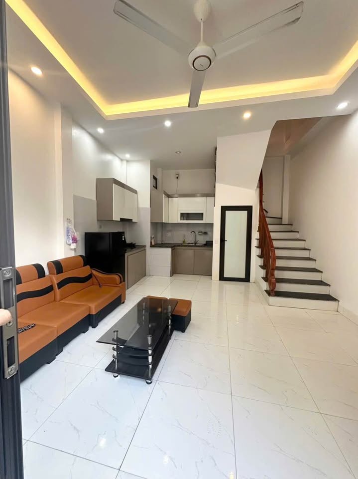 Nhà đẹp 3 tầng tại Phường Trần Lãm, thành phố Thái Bình đang chờ chủ mới