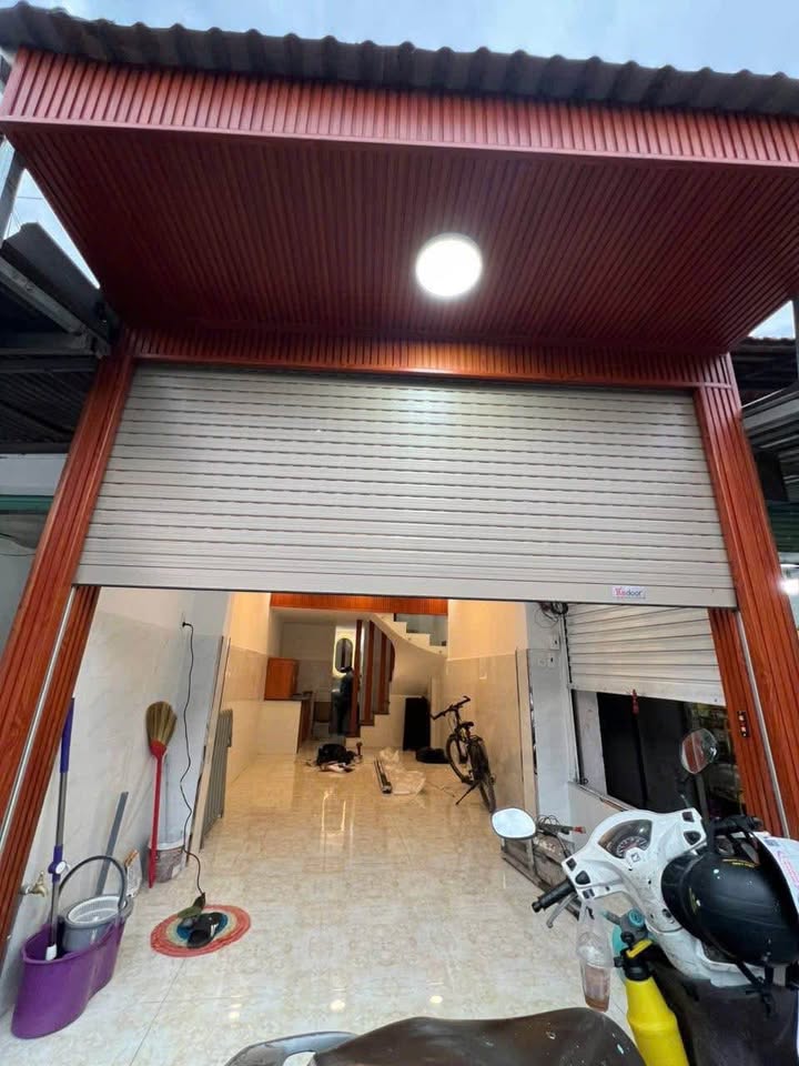 Bán nhà mặt tiền đường Trịnh Thị Miếng, Hóc Môn, vị trí đẹp, kinh doanh đa ngành nghề