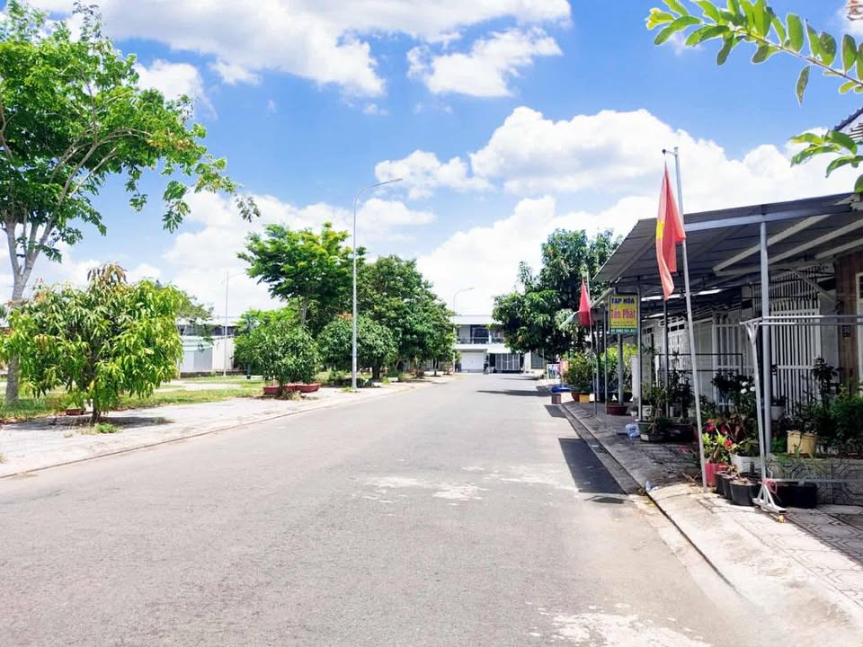 Chào mừng quý khách đến với cơ hội sở hữu căn nhà kiên cố