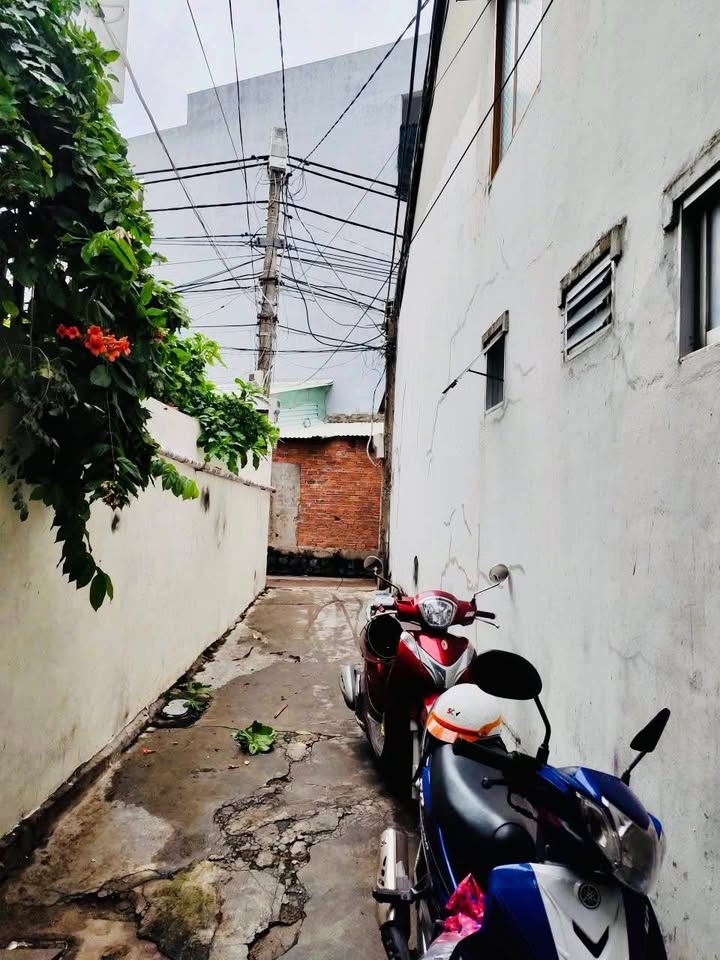 Chào mừng quý vị đến với ngôi nhà trong mơ tại hẻm phố Nguyễn Công Trứ, Phường 4, thành phố Tuy Hòa