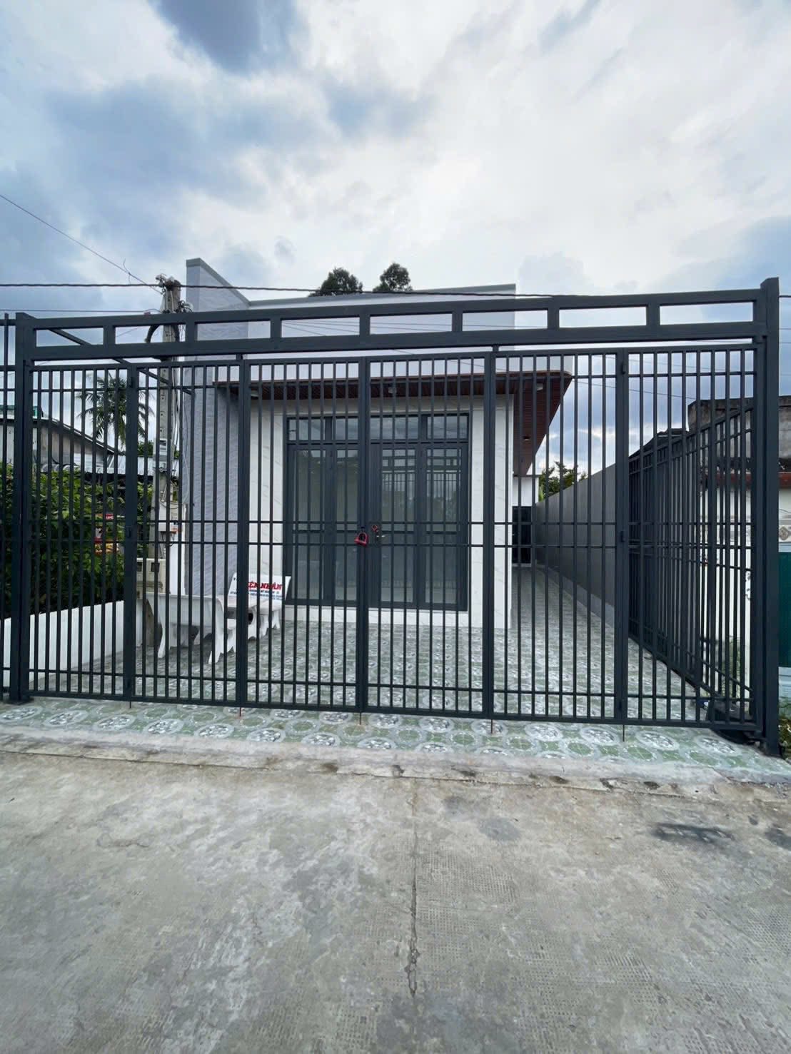 Nhà cấp 4 Vĩnh Long giá rẻ sống tiện nghi, gần cầu Cần Thơ