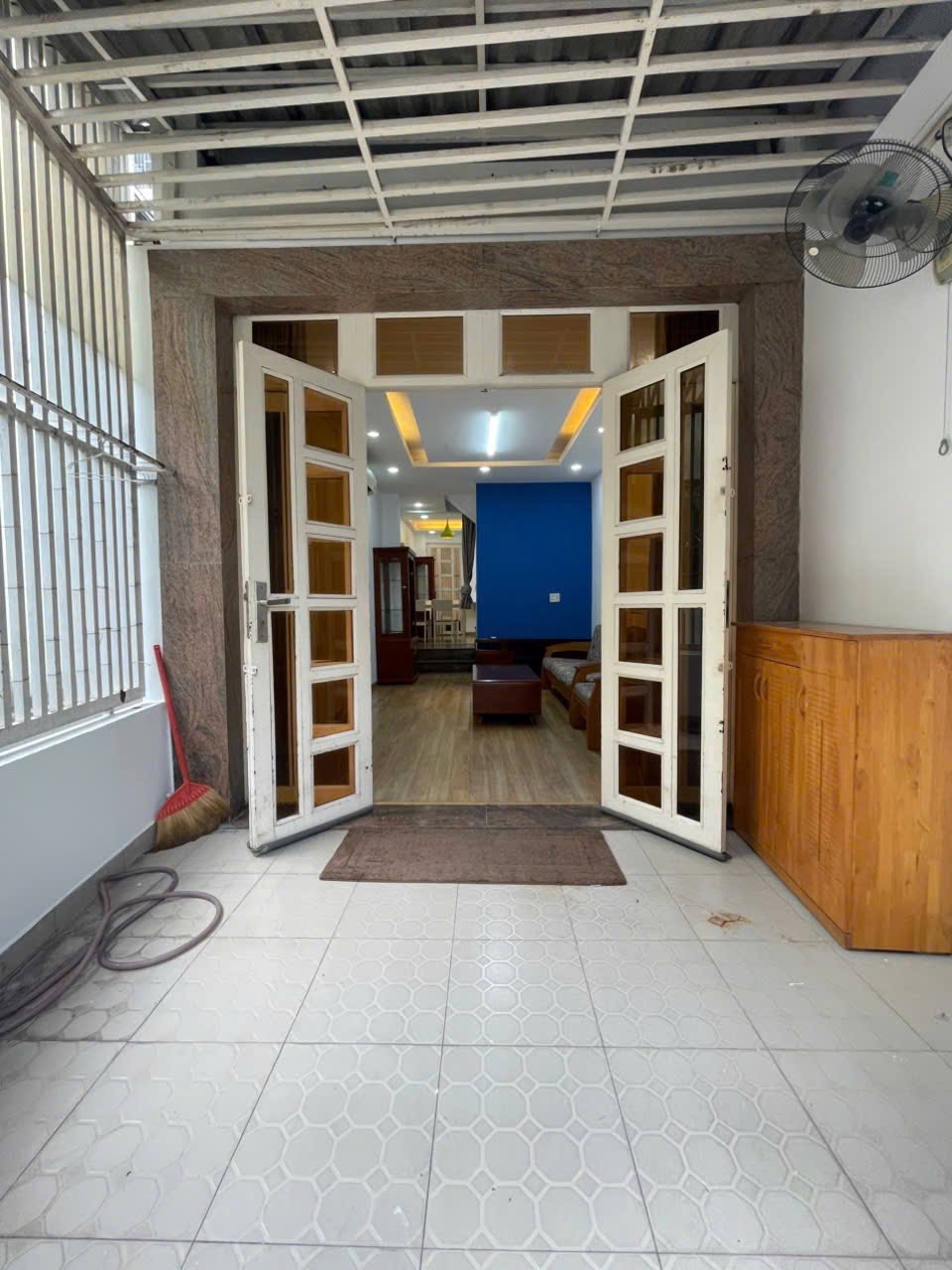 Nhà nguyên căn Phú Nhuận, 3mx14m, nội thất xịn, giá 16 triệu/, xách vali vào ở ngay