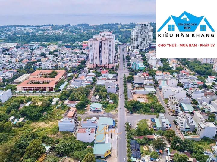 Bán đất lô góc mặt tiền Vũng Tàu 208m² thổ cư, hướng nam