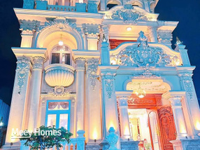 Biệt thự "khủng" trung tâm Dĩ An, 750m2 đất, 40 tỷ chốt