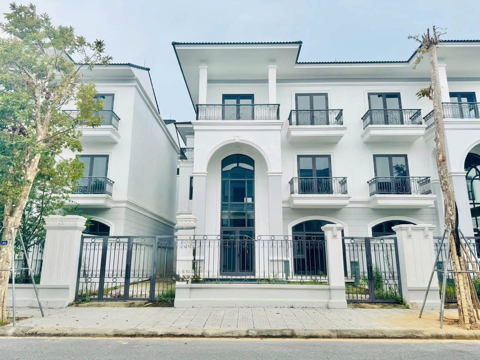 Siêu phẩm biệt thự duy nhất trên thị trường, tọa lạc tại khu đô thị Vinh Heritage sầm uất