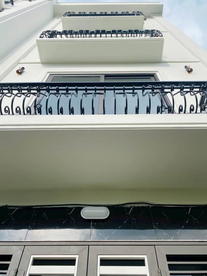 Nhà mới đẹp Ngự Câu - An Khánh 42m2, 4 tầng, 5 ngủ, giá 4.8 tỷ