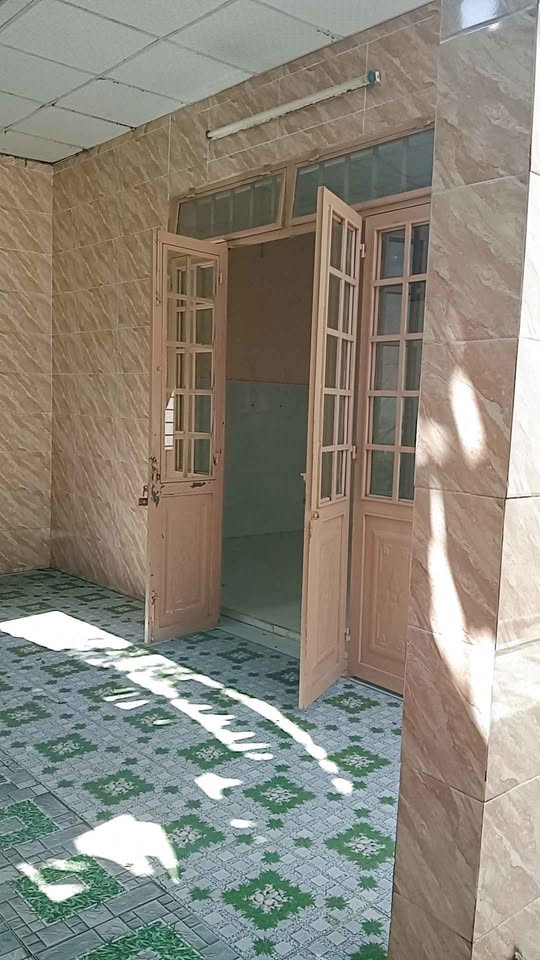 Nhà cấp 4 giá sốc, diện tích 100m2, kiệt Trường