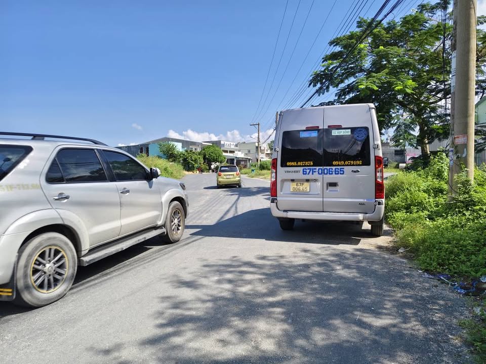 Đất Vàng Châu Đốc, mặt tiền 4,5m, ô tô quay đầu, sổ hồng sẵn sàng