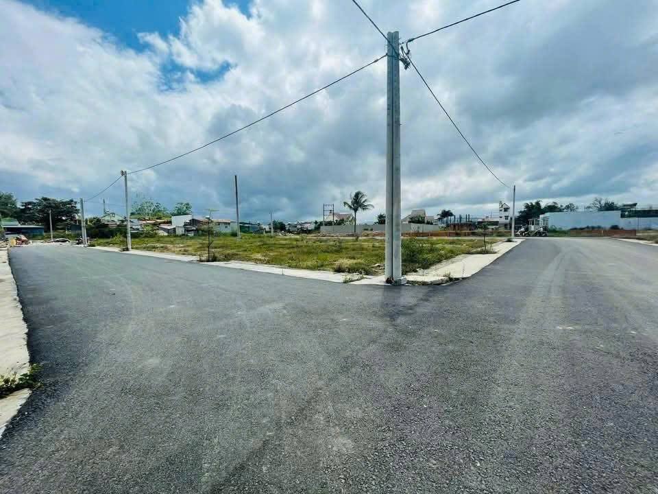 Cần bán lô đất thổ cư 100m2 tại khu nhà hàng Lò Gạch Xưa, Thạnh Mỹ, Đơn Dương, Lâm Đồng