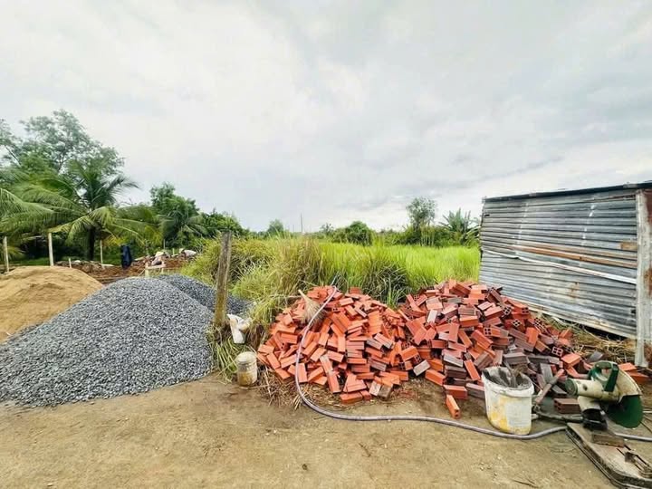 Đất mặt tiền hẻm Mỹ Tân, Bến Tre sổ đỏ thổ cư, giá hời