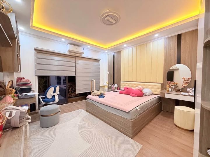 Nhà Lò Đúc 4 tầng, 22m2, sổ riêng, gần mặt phố