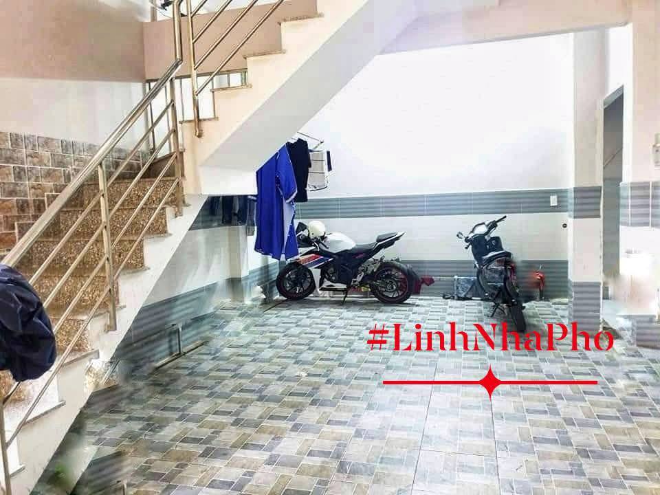 Cần bán căn hộ dịch vụ 4 tầng đẹp tại đường Lê Văn Quới, hường Bình Trị Đông A