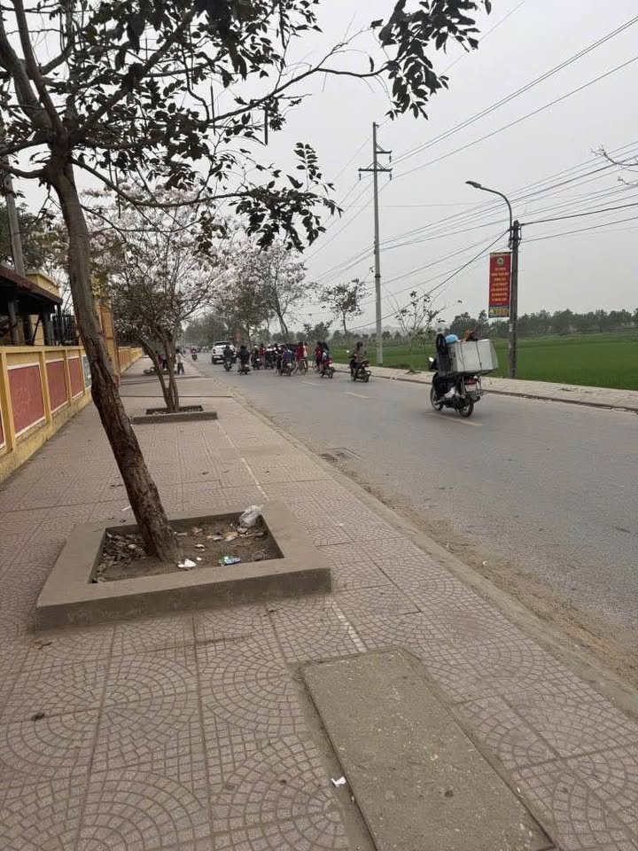 Đất Sóc Sơn view hồ, mặt tiền 4m, Chốt nhanh